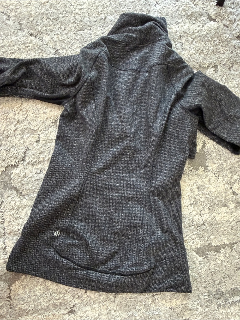 Lululemon pullover - Picture 6 of 7